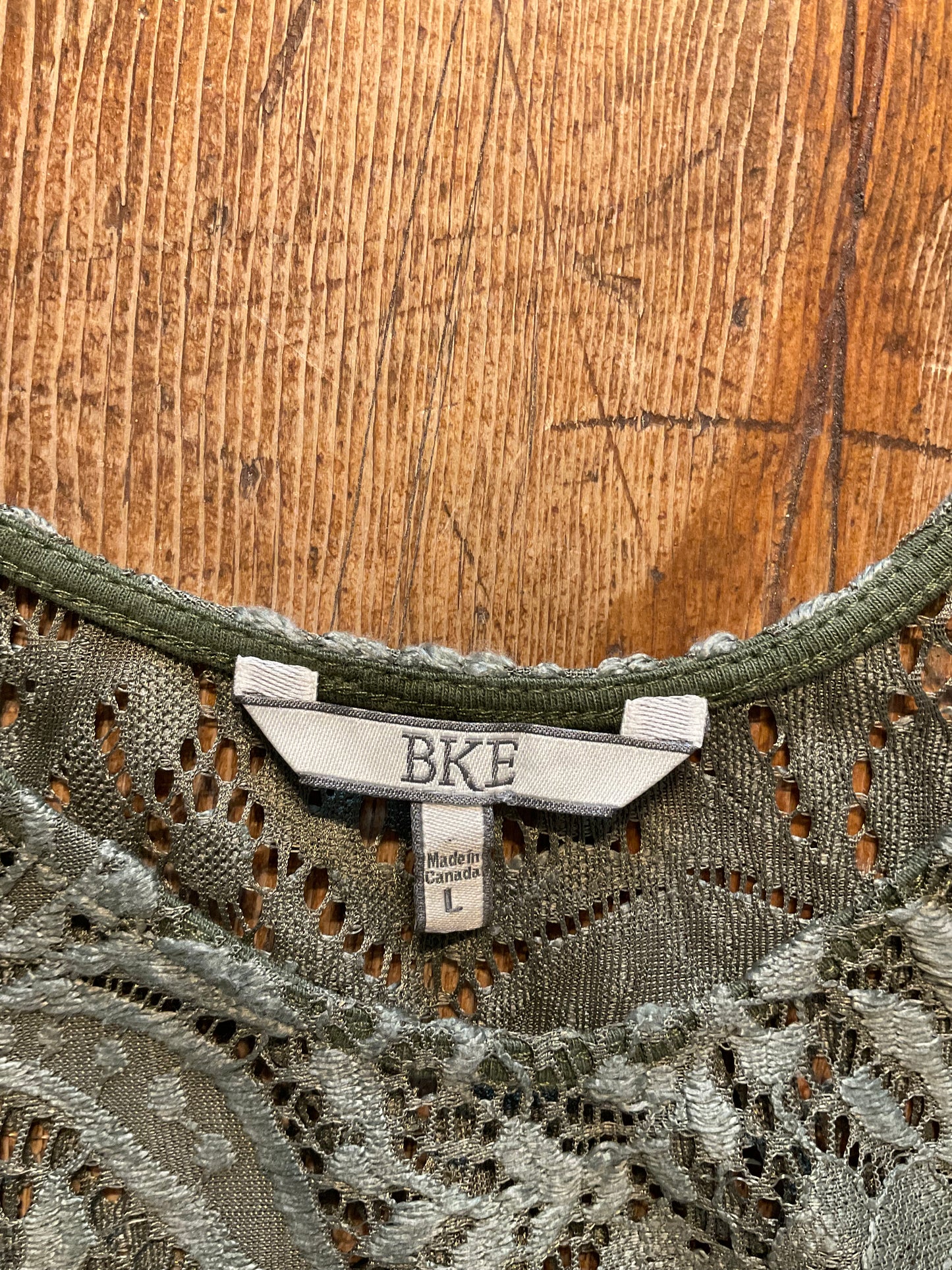 Lace fringed tank top