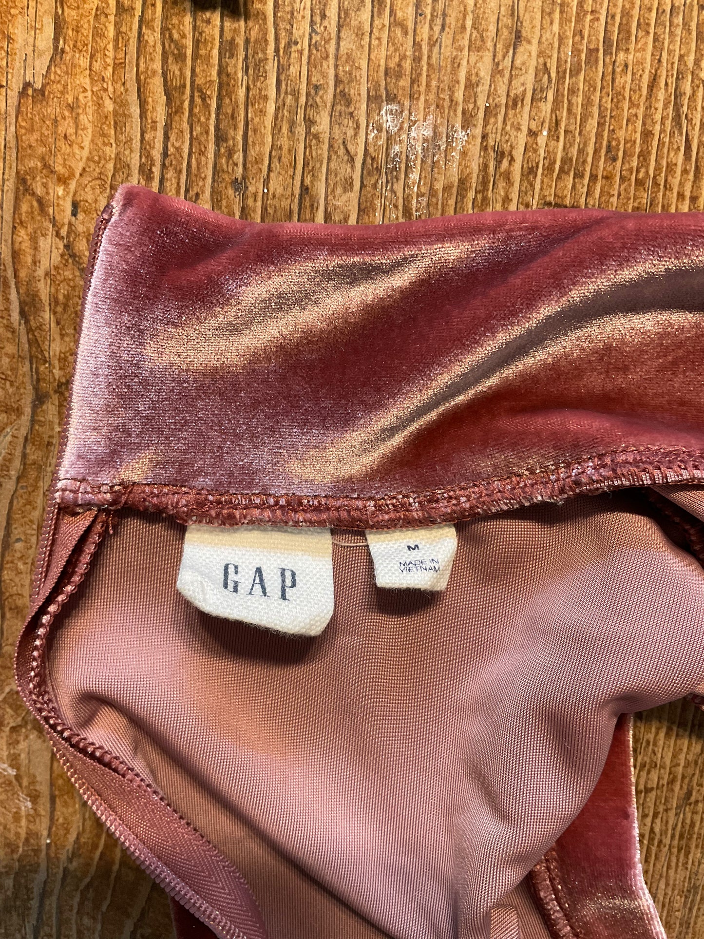 Velvet sleeveless mock neck