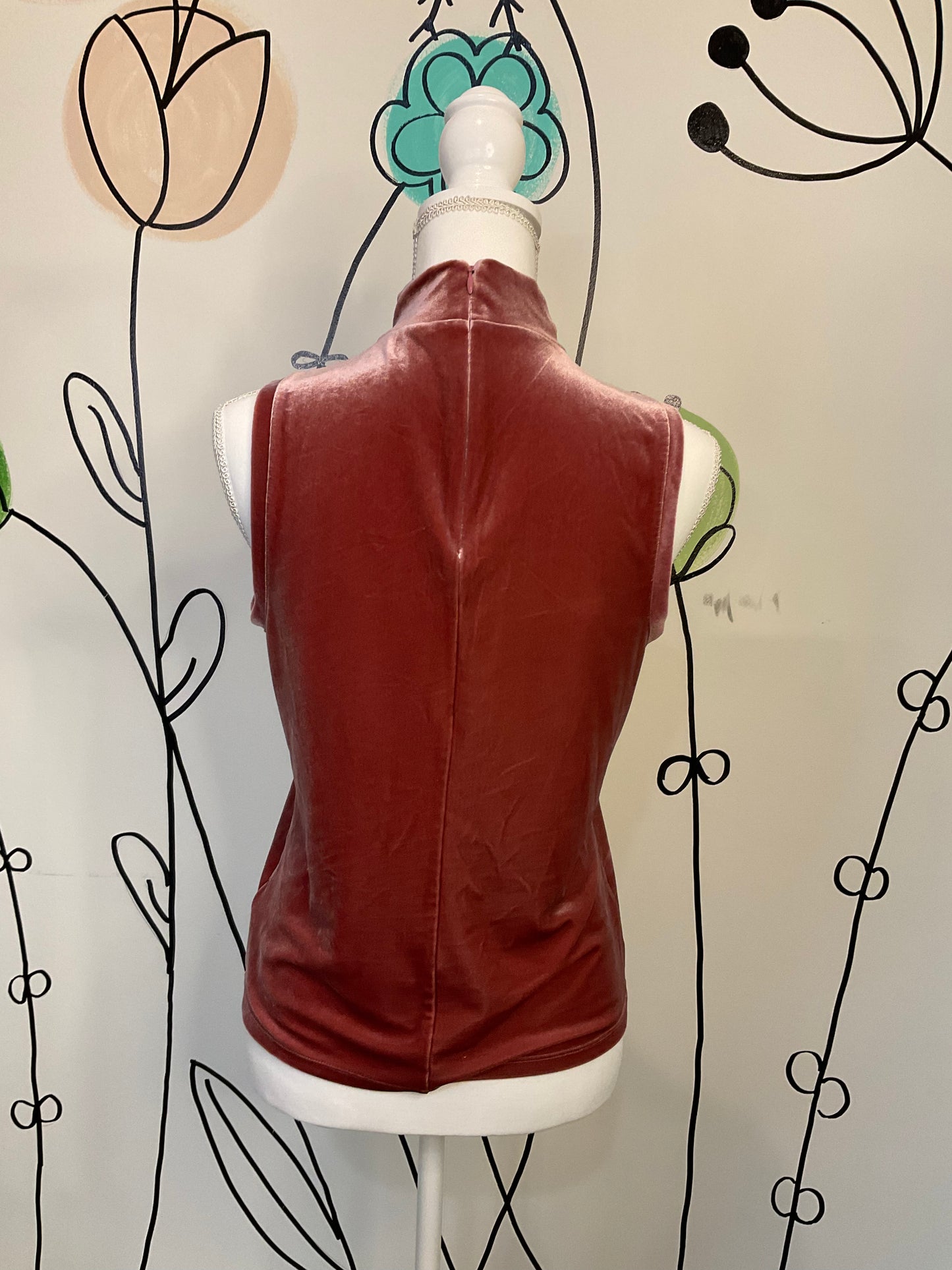 Velvet sleeveless mock neck